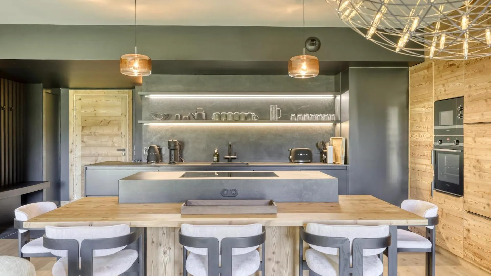 Charmant Appartement Au Coeur De Megeve Avec Jardin Privatif